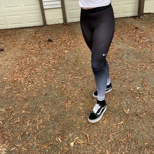 Nike Pro Hyperwarm Leggings
